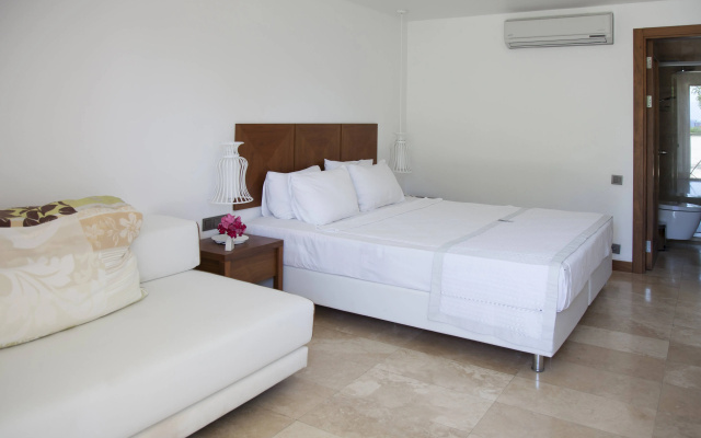 Flow Datca Surf & Beach Hotel