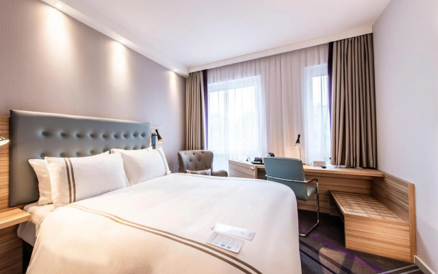 Отель Premier Inn Hannover City University hotel