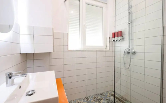 Heart of Durres Apartment 02