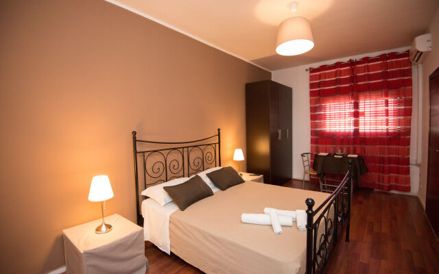 Отель B&B Baciami Ancora Бари комната для гостей