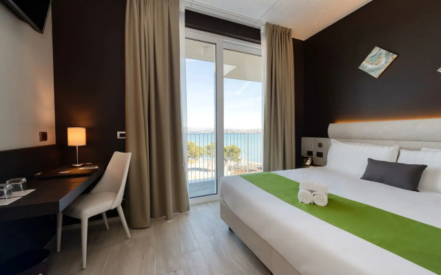 Vision Hotel