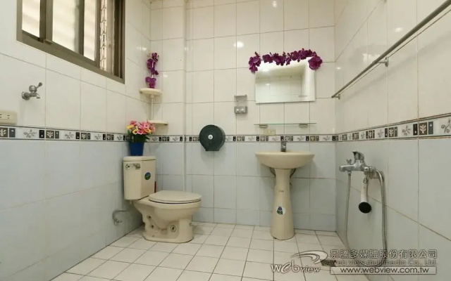 Zuoan Huati B&B