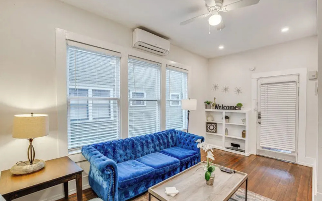 Dallas Vacation Rental w/ Private Deck!