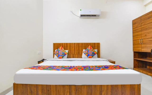 Hotel Blue Moon, Indore