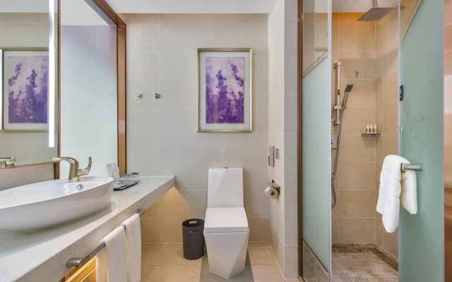 Lavande Hotels· Heyuan Longchuan East Batch
