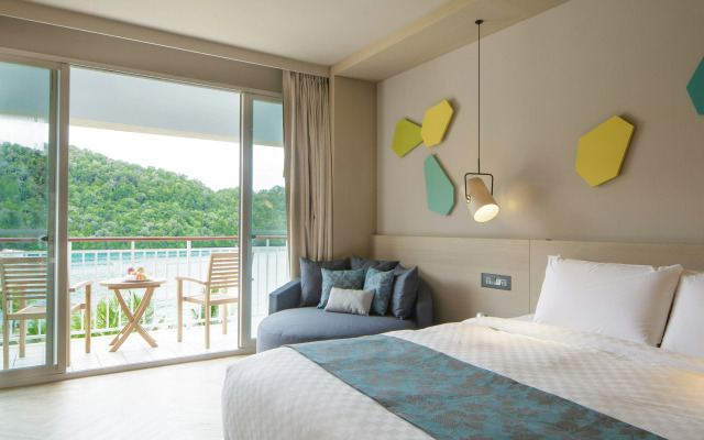 Palau Royal Resort