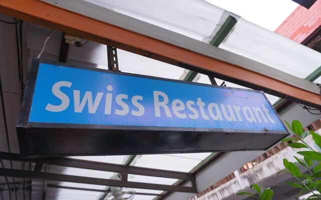 Swiss Hostel Beachhouse вид на фасад