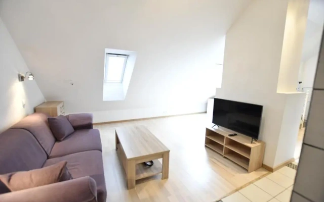 Revalia T1 Studio