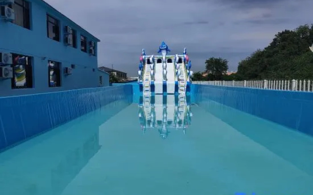 Lianyue Xiandao Holiday Hotel