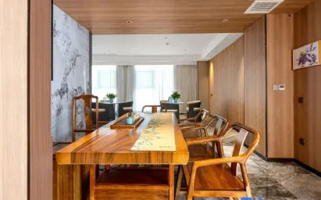 Urba Hotel (Ili River Scenic Area Yining Museum Branch)