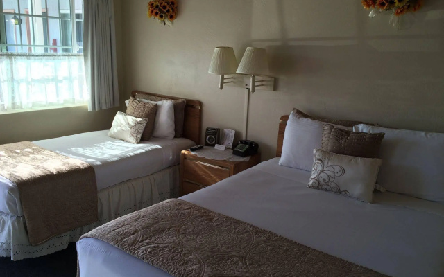 Sundown Inn