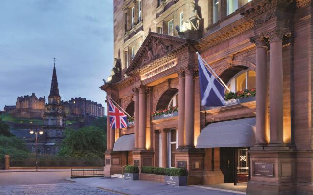 Отель Waldorf Astoria Edinburgh - The Caledonian вид на фасад