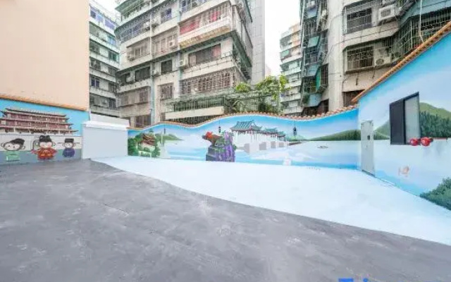 Yaster International  (Chaozhou Ancient City Archway Street Branch)