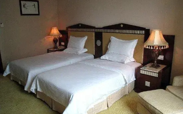 Vienna Zhihao Hotel (Zhongshan Xiaolan High-speed Railway Dongsheng Branch)