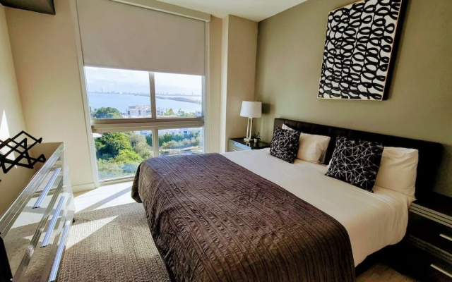 Design District Bay View Cielo Stays