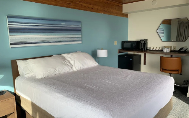 The Ocean Front at Seaside