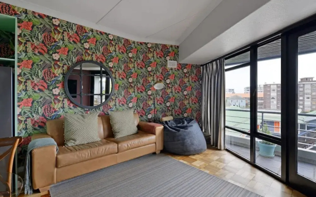 Charming 2-bed Central Green Point Stadium