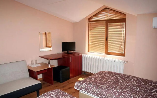 Interrum Hotel