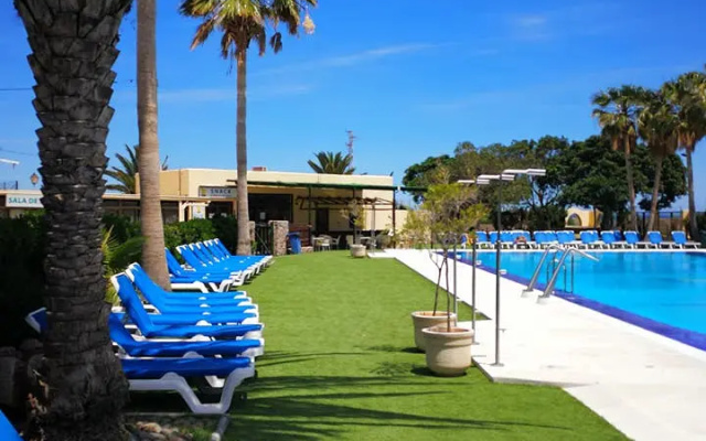 Camping Los Escullos San Jose