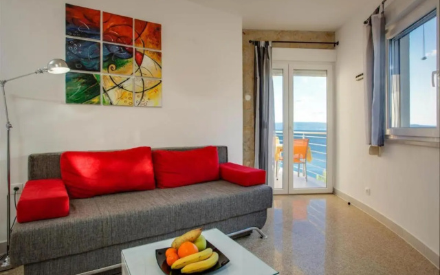 Comfy Beach Apartments With its own Balcony