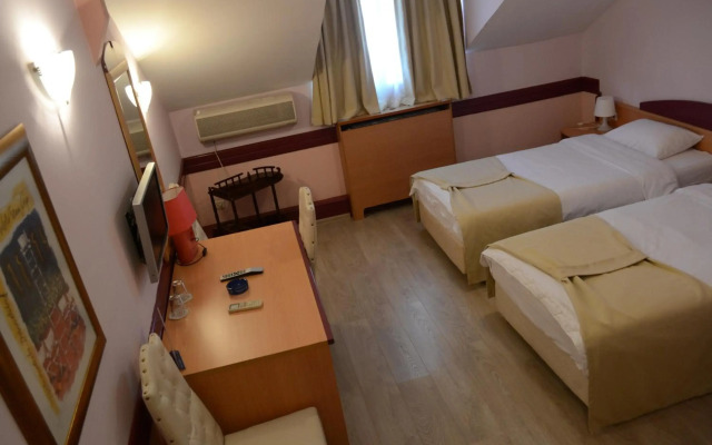 Hotel Tomce Sofka