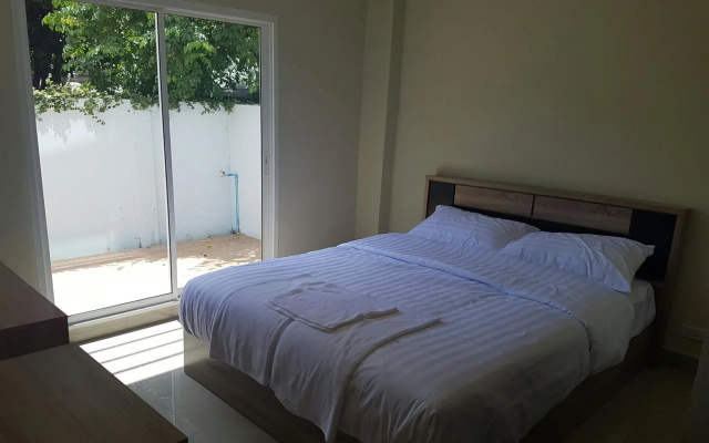 Takawa Suite