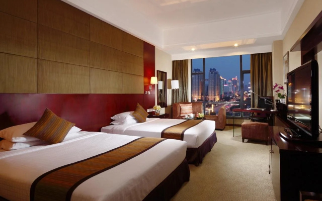 Premier Red Forest Hotel