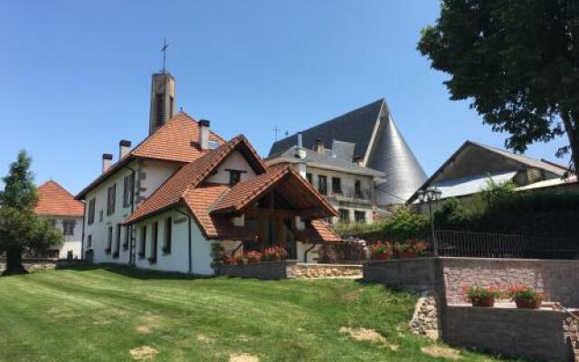 Отель Casa Rural Roncesvalles вид на фасад