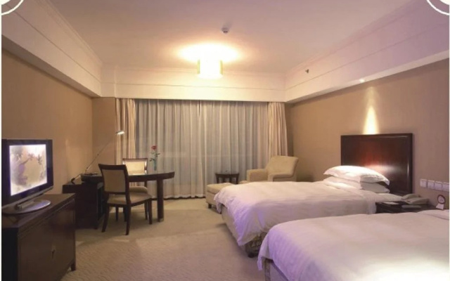 Oriental Hotel