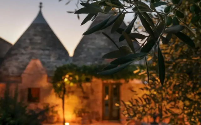 TD Trulli di Montaltino With Stunning Huge Pool