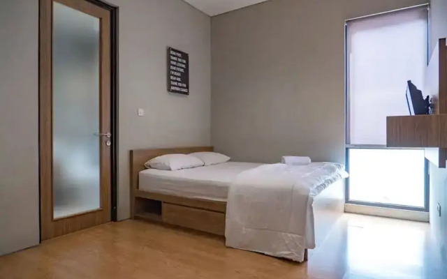 OYO 93998 Three J Living