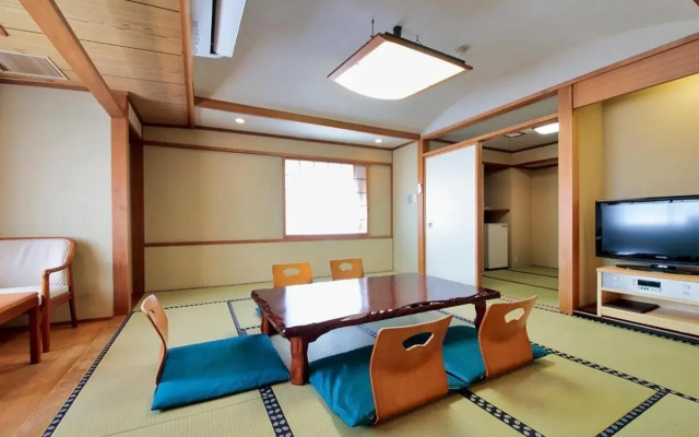 Iwaki Yumoto Onsen Hotel Palm Spring