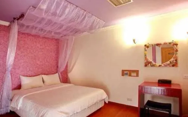 Bay Romance Guest House