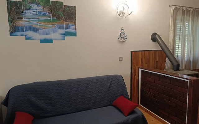 Holiday Home Višnja with Pool