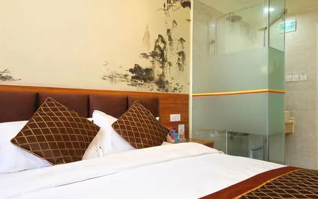 Yilai Hotel (Changchun Heping Street store)
