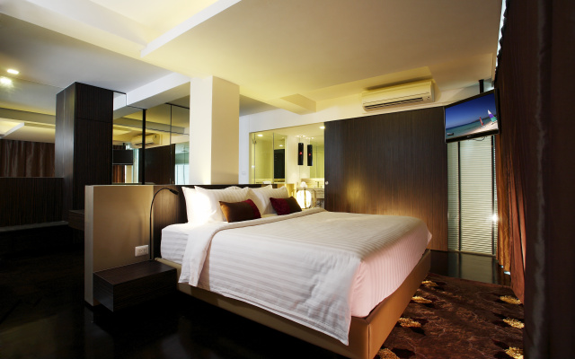 B-Lay Tong Phuket - MGallery Collection