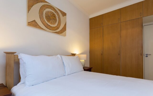 Отель 1 Bedroom Apartment in Notting Hill Accommodates 2 Великобритания, Лондон - отзывы, цены и фото номеров - забронировать отель 1 Bedroom Apartment in Notting Hill Accommodates 2 онлайн комната для гостей