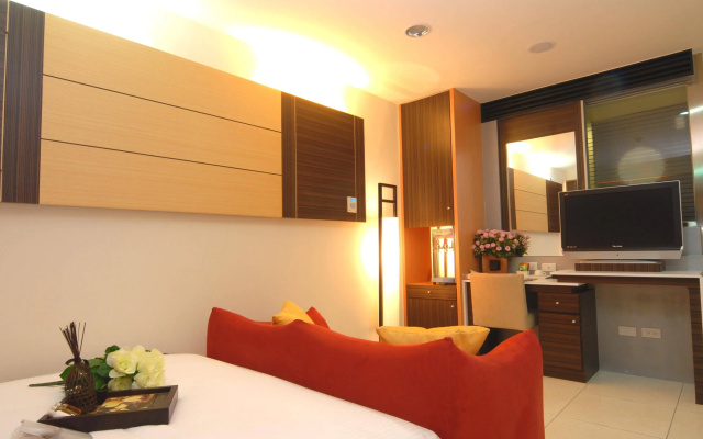 Life Hotel
