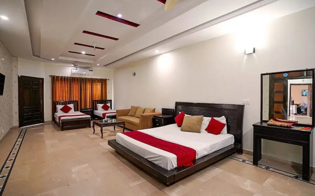 Capri Inn Guest House