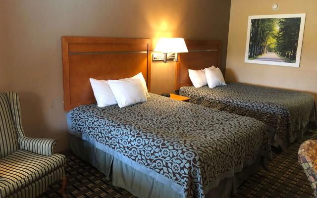 Days Inn by Wyndham Columbus