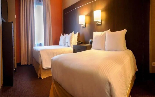 DoubleTree Suites by Hilton Saltillo