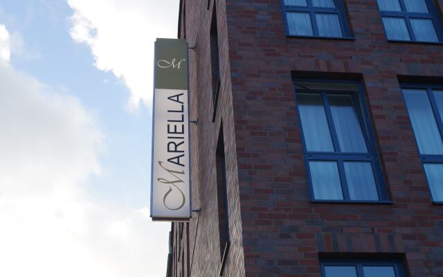 Отель Novum Hotel Mariella Airport Германия, Кёльн - 1 отзыв об отеле, цены и фото номеров - забронировать отель Novum Hotel Mariella Airport онлайн вид на фасад