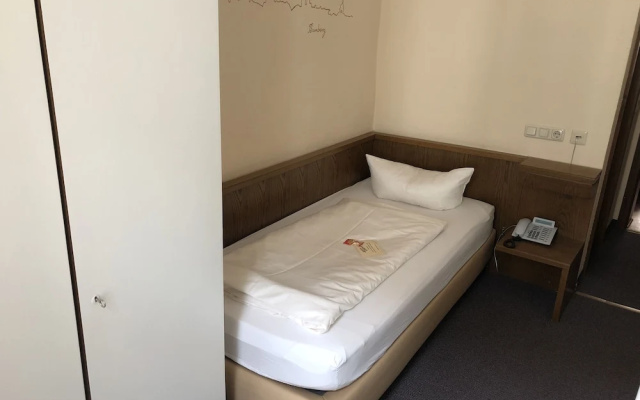 Hotel Sandstern