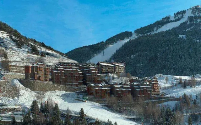 Apartamentos Valle Incles Mikka 3000