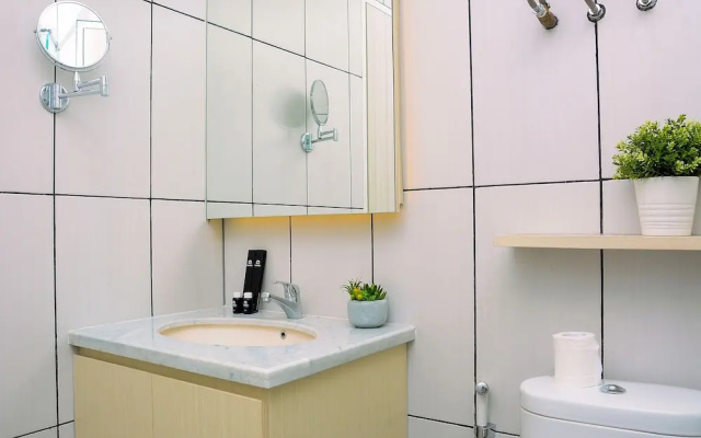 Stunning Studio at Grand Kamala Lagoon Apartment