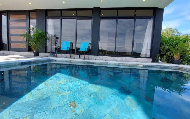 Ocean View House, Modern, Elegant With Pool