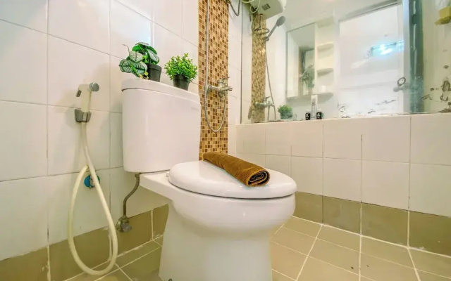 2Br Space Near Mall At Bassura City Apartment