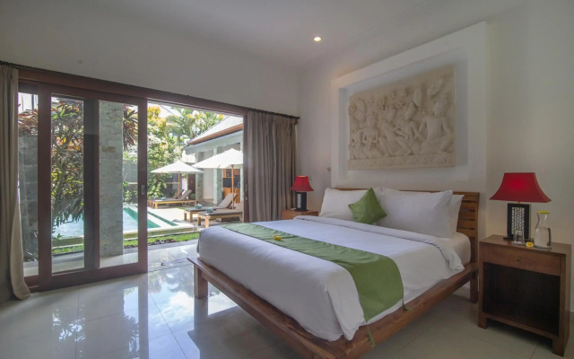Echo Beach Villa
