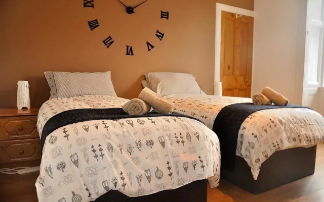 Temple Park Apartment