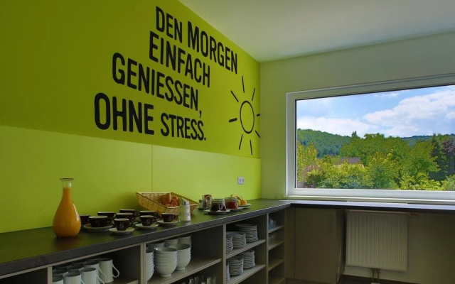 Smart Motel